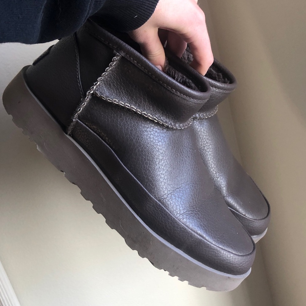 UGG Classic Sugar Ultra Mini Boot Thunder Cloud Gray